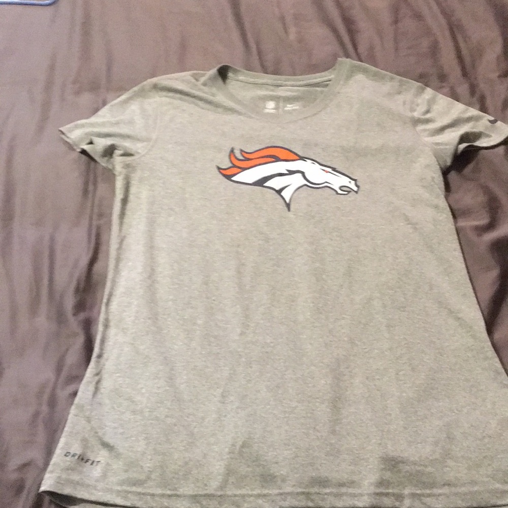 Nike Broncos dri-fit T-shirt